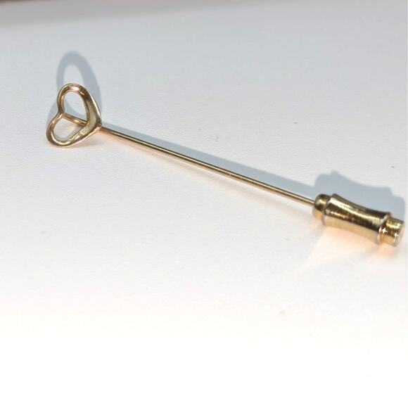 Marked 14K Gold Open Heart Stick Pin 1.2g - Picture 4 of 6